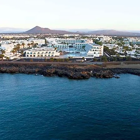 Hotel Radisson Blu Resort, Lanzarote Adults Only 4*